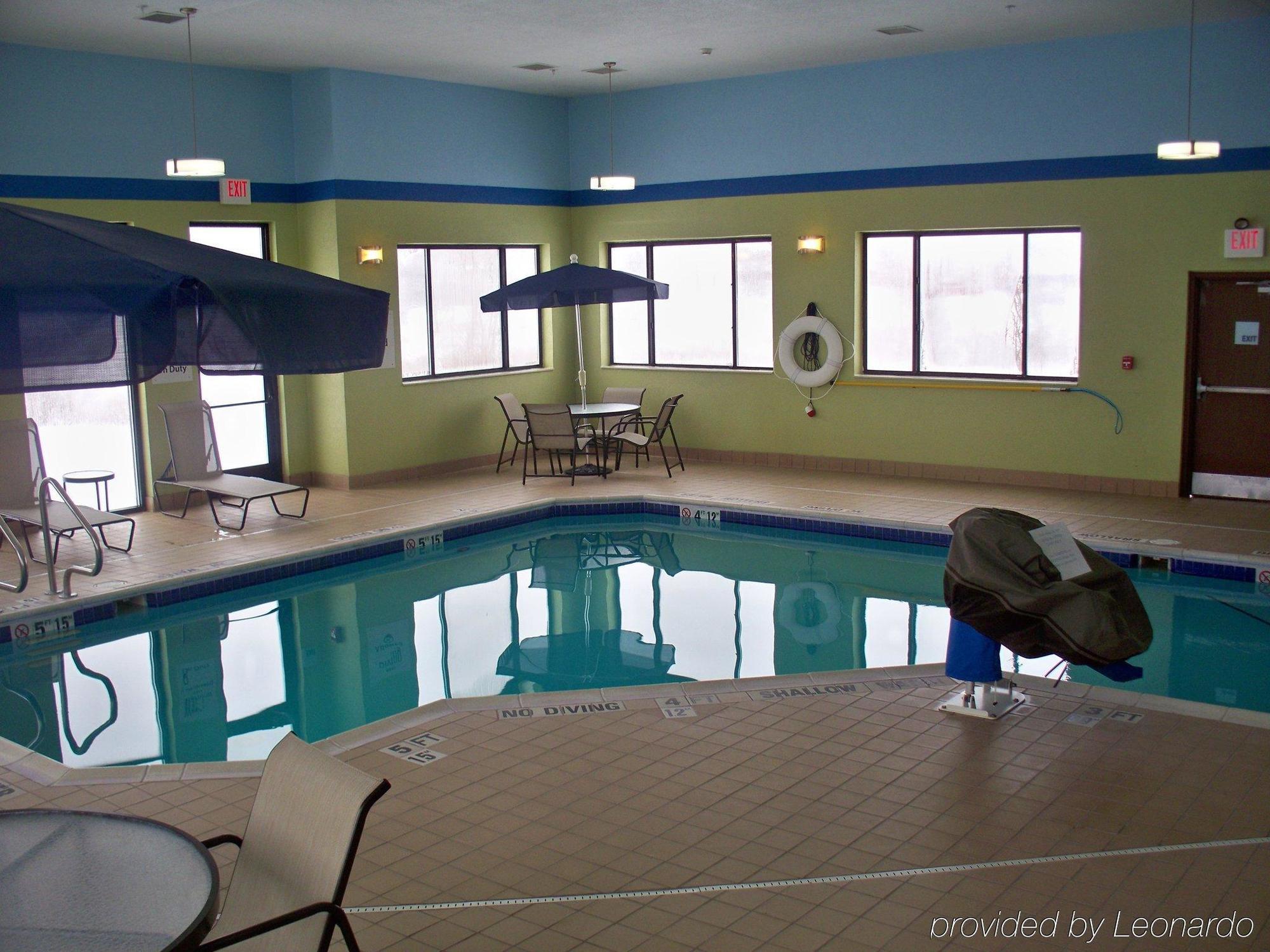Holiday Inn Express And Suites Kittanning, An Ihg Hotel エクステリア 写真