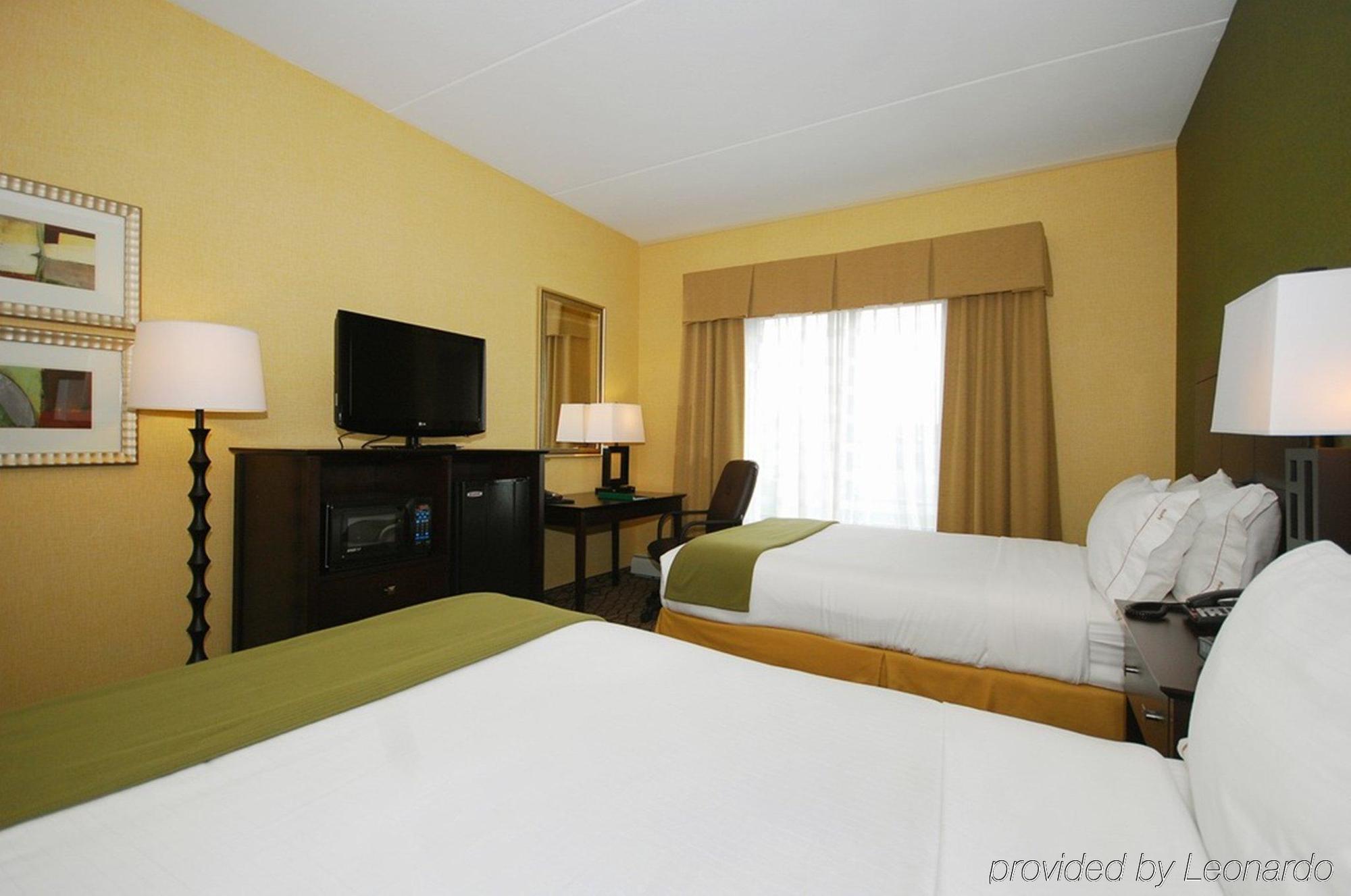Holiday Inn Express And Suites Kittanning, An Ihg Hotel エクステリア 写真