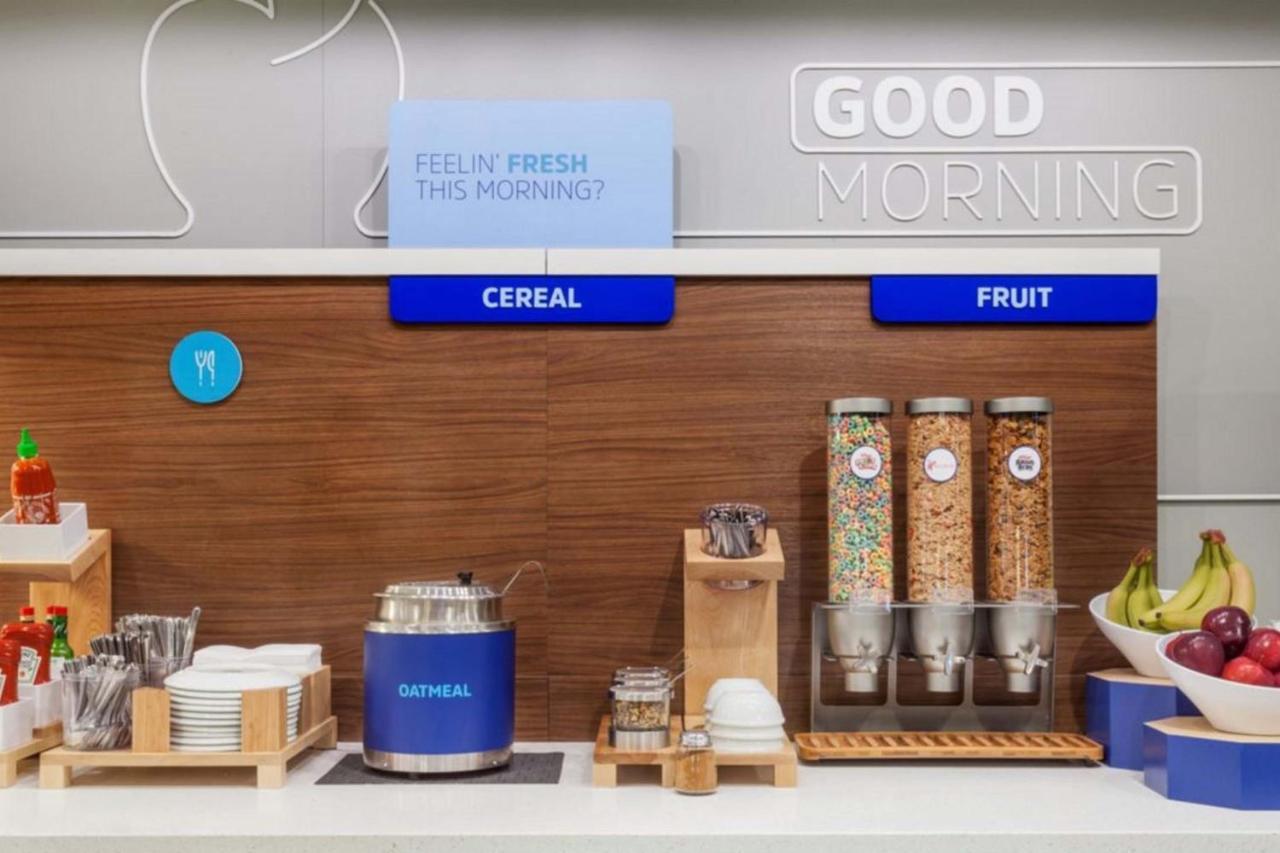 Holiday Inn Express And Suites Kittanning, An Ihg Hotel エクステリア 写真